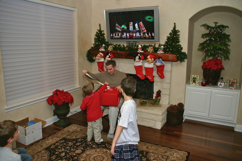Hildebrand Christmas ScreenSaver/800x600_2007-12-24 Christmas Eve J&J59.jpg